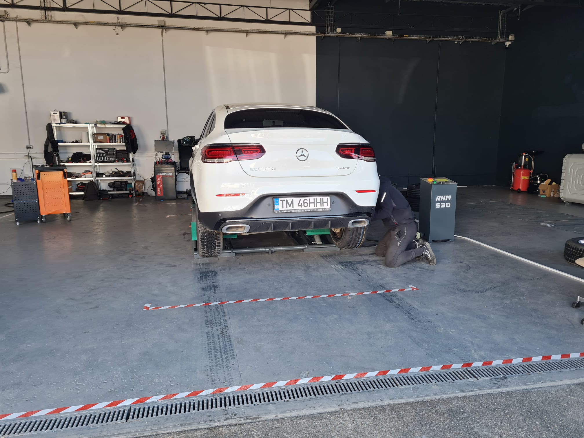 Oil Viratim Workshop - Mercedes Service